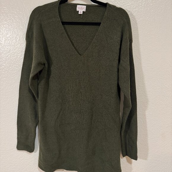 Ingrid & Isabel Maternity Essential V-Neck Sweater | Size M - Picture 1 of 4